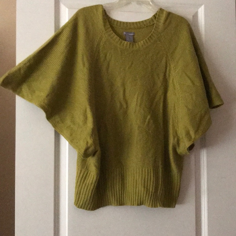 Sweater - Picture 2 of 3